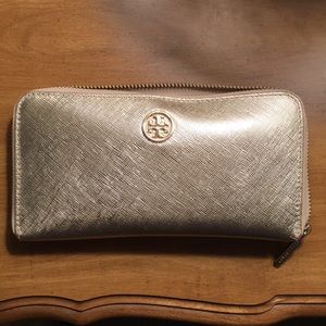 Tory Burch Metallic Zip Continental Wallet